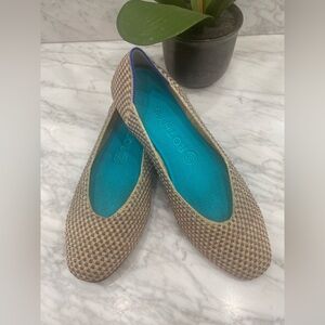 Rothy's Retired Round Toe Flats